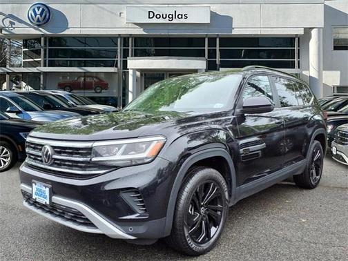 2022 Volkswagen Atlas 3.6L SE w/Technology