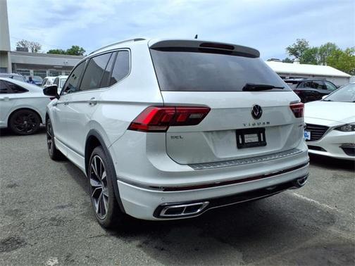 2022 Volkswagen Tiguan 2.0T SEL R-Line 4MOTION