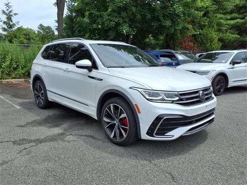 2022 Volkswagen Tiguan 2.0T SEL R-Line 4MOTION