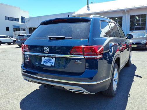 Tourmaline Blue Metallic 2018 Volkswagen Atlas 3.6L SEL