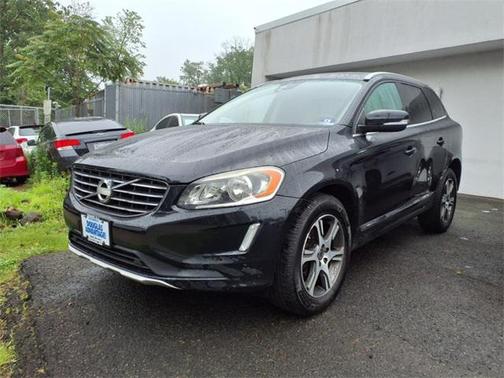 2015 Volvo XC60 T6 Platinum