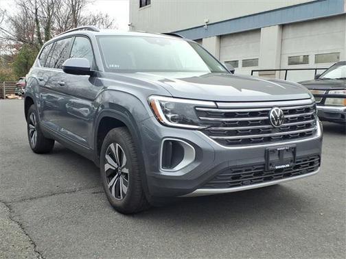 2025 Volkswagen Atlas 2.0T SE