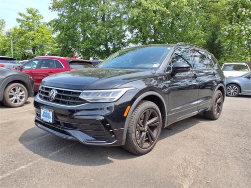 2023 Volkswagen Tiguan 2.0T SE R-Line Black 4MOTION