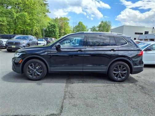 2022 Volkswagen Tiguan 2.0T SE 4MOTION