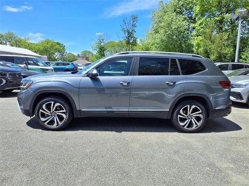 2022 Volkswagen Atlas 3.6L SEL