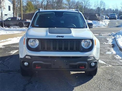 2023 Jeep Renegade Trailhawk