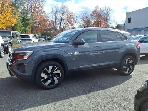 2025 Volkswagen Atlas Cross Sport 2.0T SE w/Technology 4MOTION