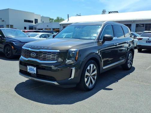 Dark Moss 2020 Kia Telluride S