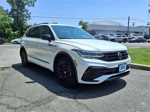 2022 Volkswagen Tiguan 2.0T SE R-Line Black 4MOTION