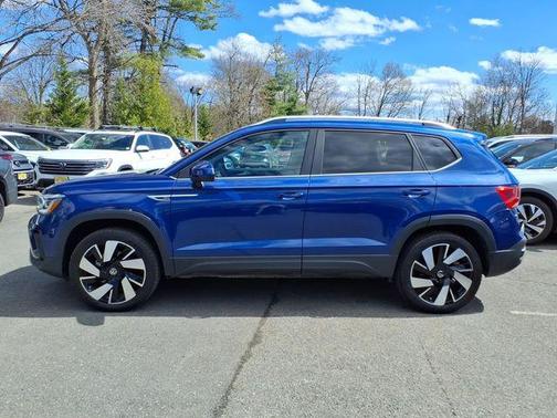 2023 Volkswagen Taos 1.5T SEL