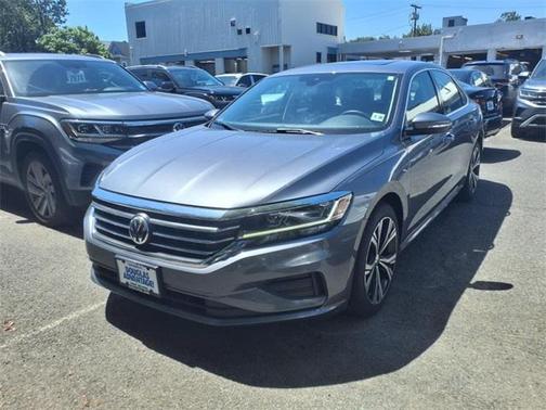 2021 Volkswagen Passat 2.0T SE