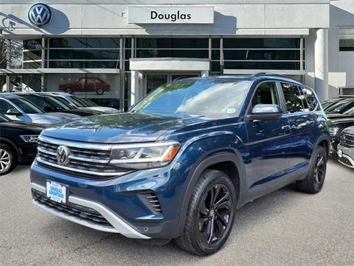 2022 Volkswagen Atlas 2.0T SE w/Technology 4MOTION