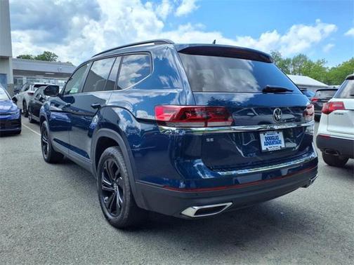 2022 Volkswagen Atlas 2.0T SE w/Technology 4MOTION