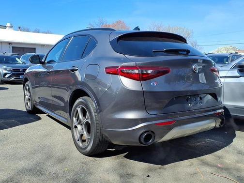 2023 Alfa Romeo Stelvio Ti
