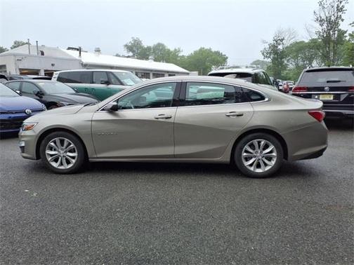 2022 Chevrolet Malibu FWD LT