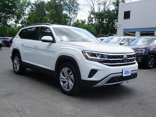 2022 Volkswagen Atlas 2.0T SE w/Technology 4MOTION