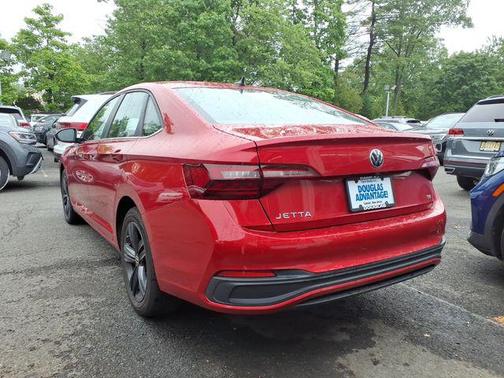Red Metallic 2022 Volkswagen Jetta 1.5T SE