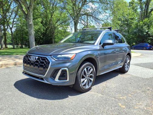 2023 Audi Q5 45 S line Premium Plus