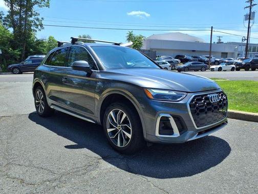 2023 Audi Q5 45 S line Premium Plus