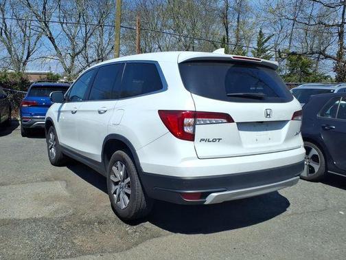 Platinum White Pearl 2021 Honda Pilot AWD EX