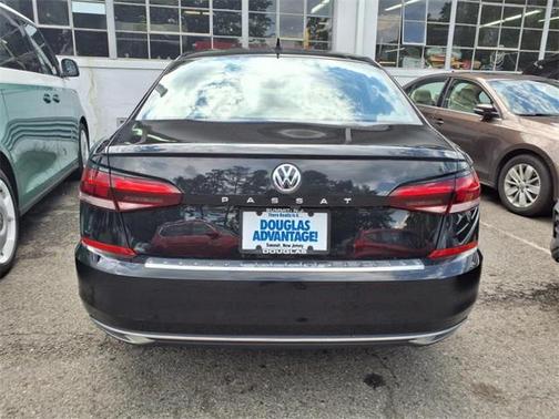 2022 Volkswagen Passat 2.0T SE
