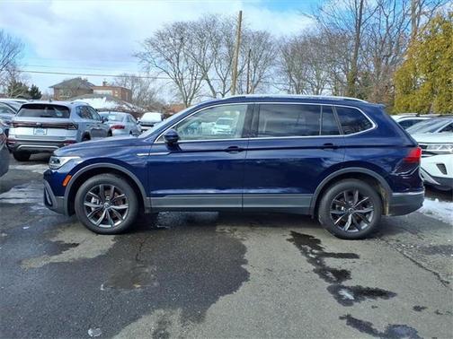 2022 Volkswagen Tiguan 2.0T SE 4MOTION