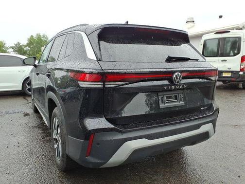 Deep Black 2026 Volkswagen Tiguan 2.0T S 4MOTION