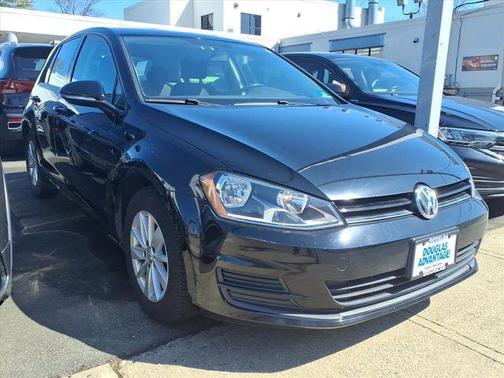 2016 Volkswagen Golf TSI S 4-Door