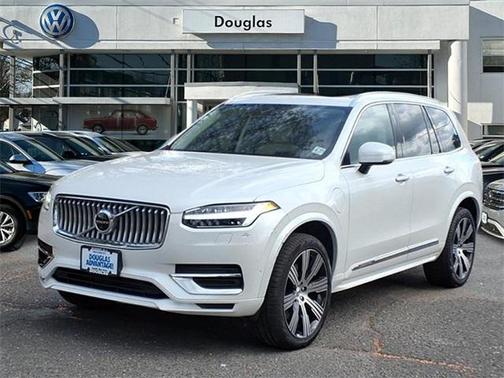 2022 Volvo XC90 Recharge Plug-In Hybrid T8 Inscription 6 Passenger