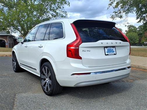 2022 Volvo XC90 Recharge Plug-In Hybrid T8 Inscription 6 Passenger