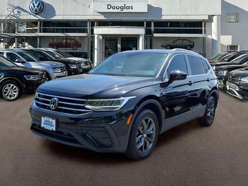 Deep Black 2023 Volkswagen Tiguan 2.0T SE 4MOTION