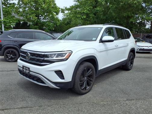2022 Volkswagen Atlas 2.0T SE w/Technology 4MOTION