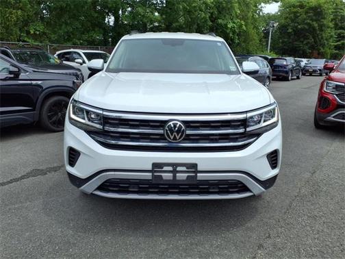 2022 Volkswagen Atlas 2.0T SE w/Technology 4MOTION