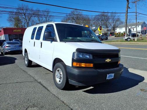 2020 Chevrolet Express 2500 RWD 2500 Regular Wheelbase WT