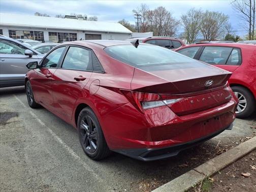 2023 Hyundai ELANTRA HEV Blue