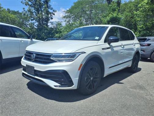 2022 Volkswagen Tiguan 2.0T SE R-Line Black 4MOTION