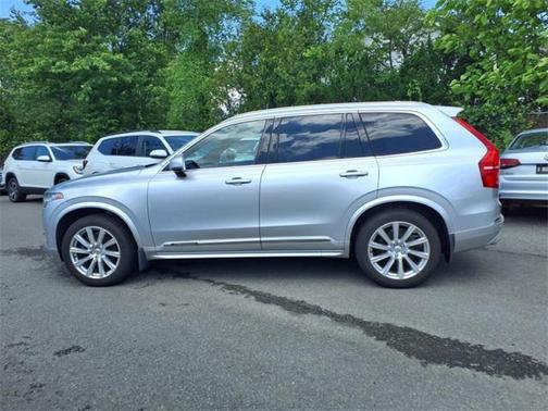 2019 Volvo XC90 T6 Inscription