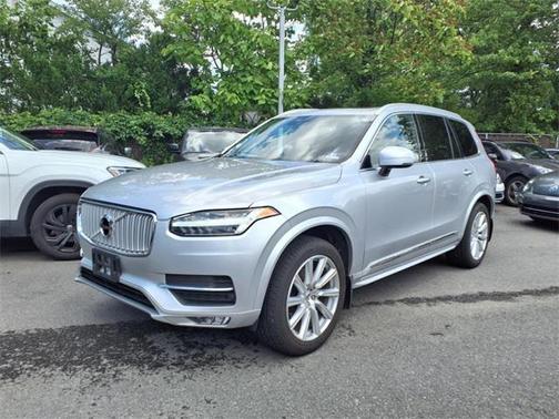 2019 Volvo XC90 T6 Inscription