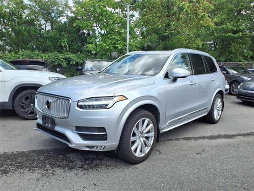 2019 Volvo XC90 T6 Inscription