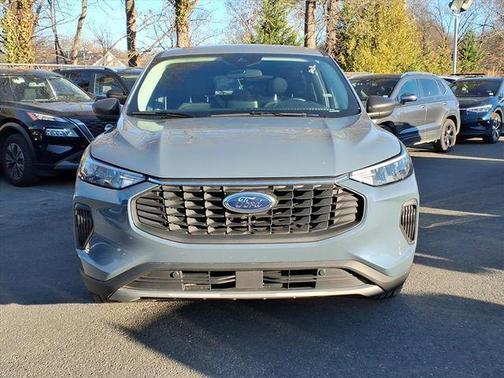 VAPOR BLUE METALLIC 2024 Ford Escape Active