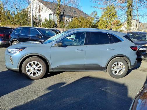 VAPOR BLUE METALLIC 2024 Ford Escape Active
