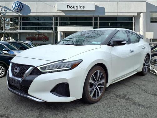 2023 Nissan Maxima SV Xtronic CVT