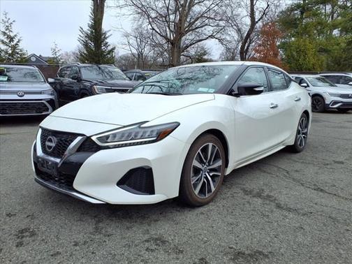 2023 Nissan Maxima SV Xtronic CVT