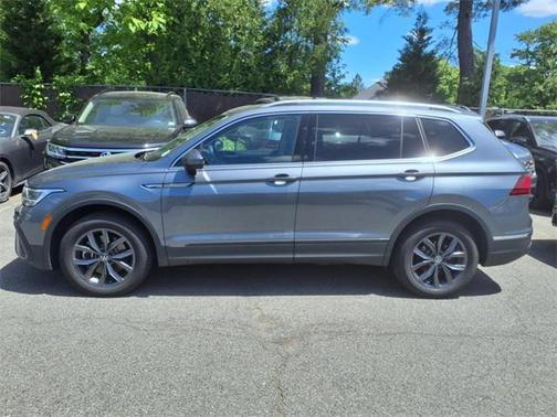 2022 Volkswagen Tiguan 2.0T SE 4MOTION