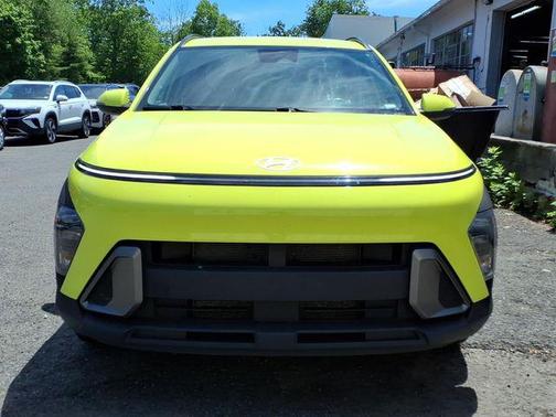 Neoteric Yellow 2024 Hyundai KONA SEL