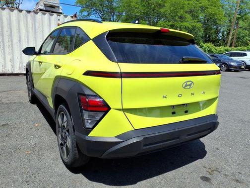 Neoteric Yellow 2024 Hyundai KONA SEL