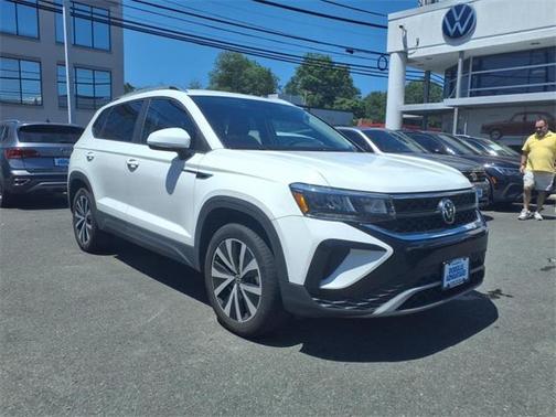 2022 Volkswagen Taos 1.5T SE