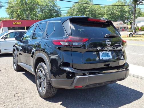 Super Black 2024 Nissan Rogue SV