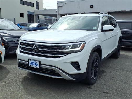 2022 Volkswagen Atlas 3.6L SE w/Technology