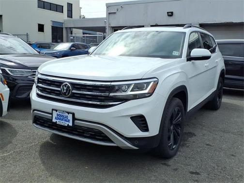 2022 Volkswagen Atlas 3.6L SE w/Technology